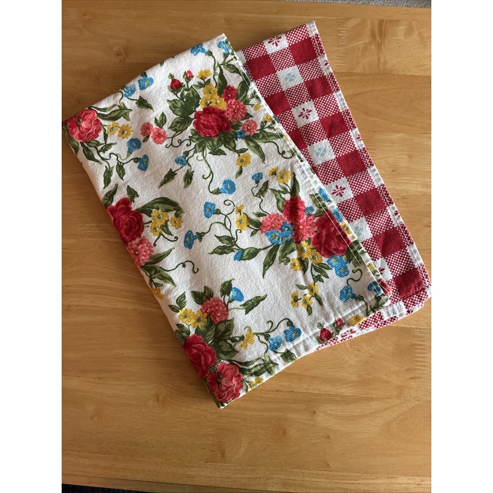 Pioneer Woman Dish towels Sweet Rose And Checkered Discontinued Pattern